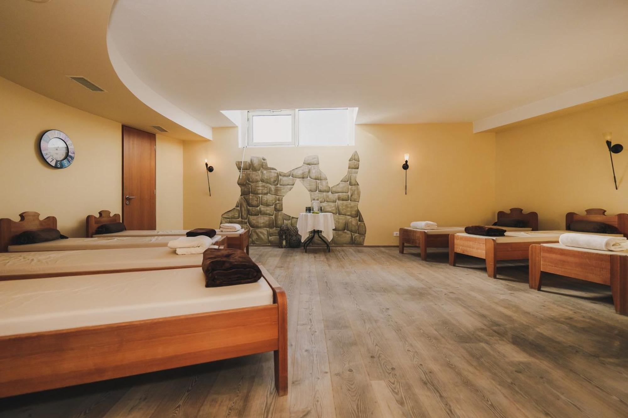 Saldur Small Active Hotel Sluderno Luaran gambar