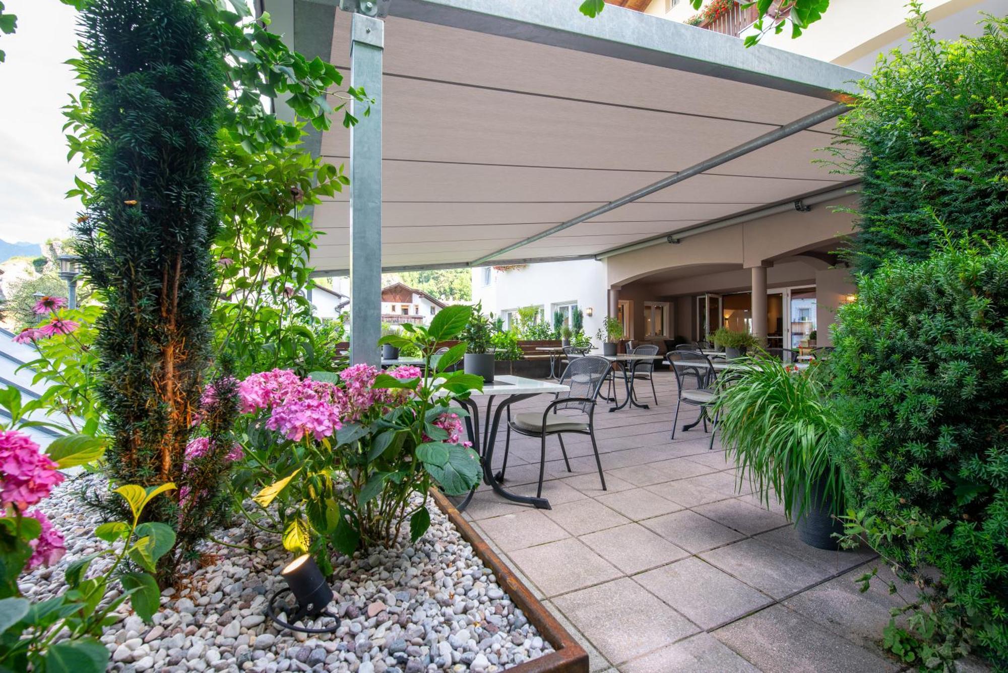 Saldur Small Active Hotel Sluderno Luaran gambar